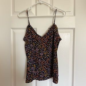 NWT- Loft spring tank MP size floral light